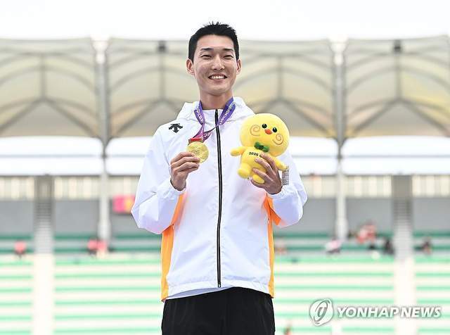 现在放弃了, 但为了集中