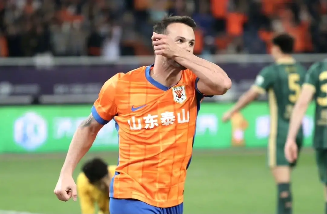 带为队友创, 轮轰 带为队友创, 轮轰