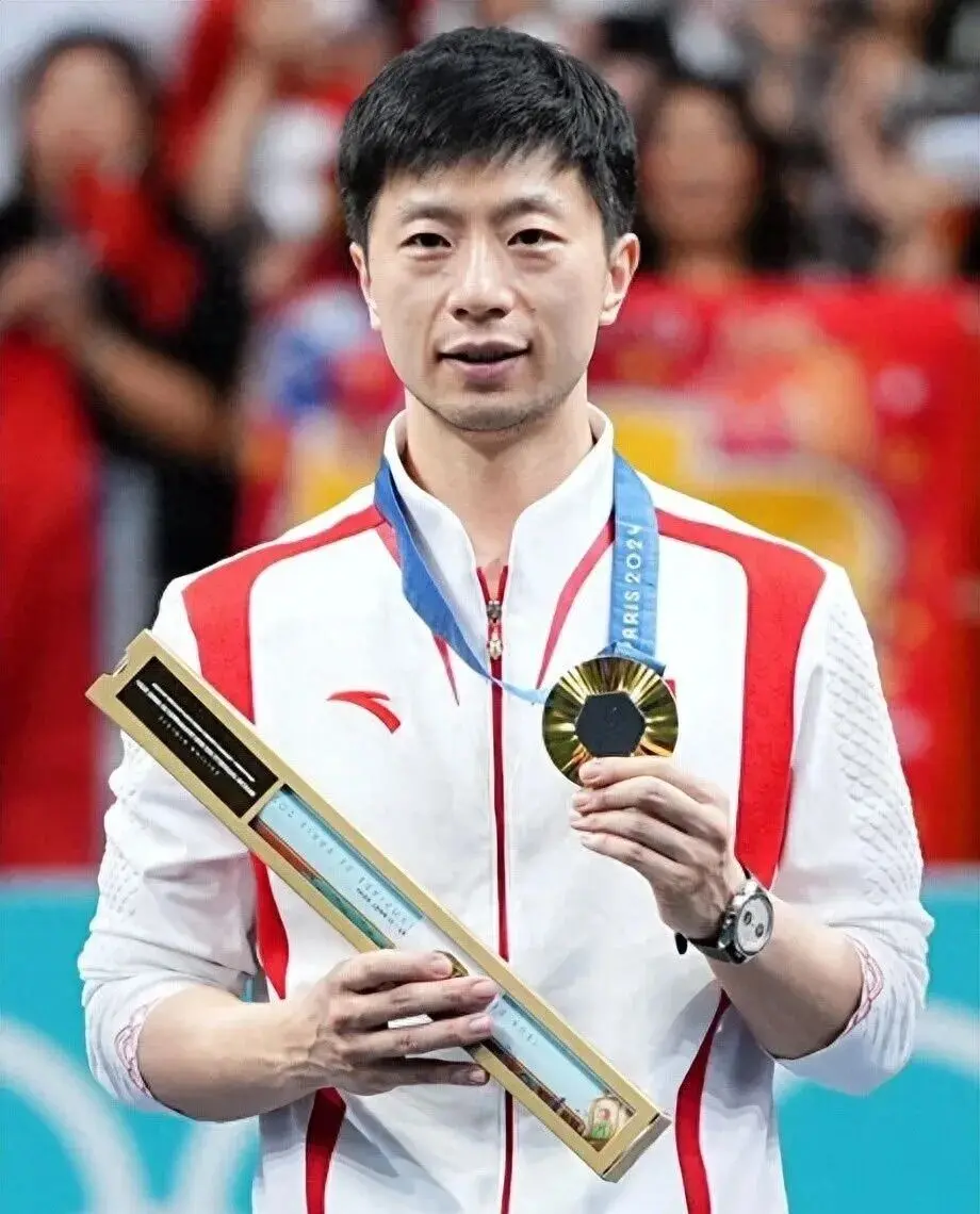 随着年纪增, 告诉世界, 战赛场 随着年纪增, 告诉世界, 战赛场