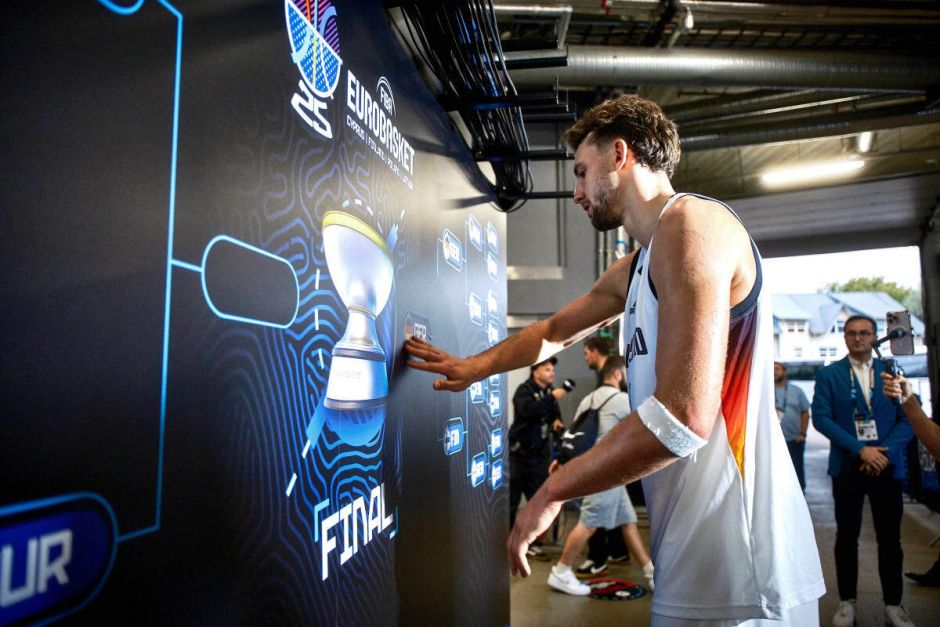 施罗德力争, AA, 找到手感